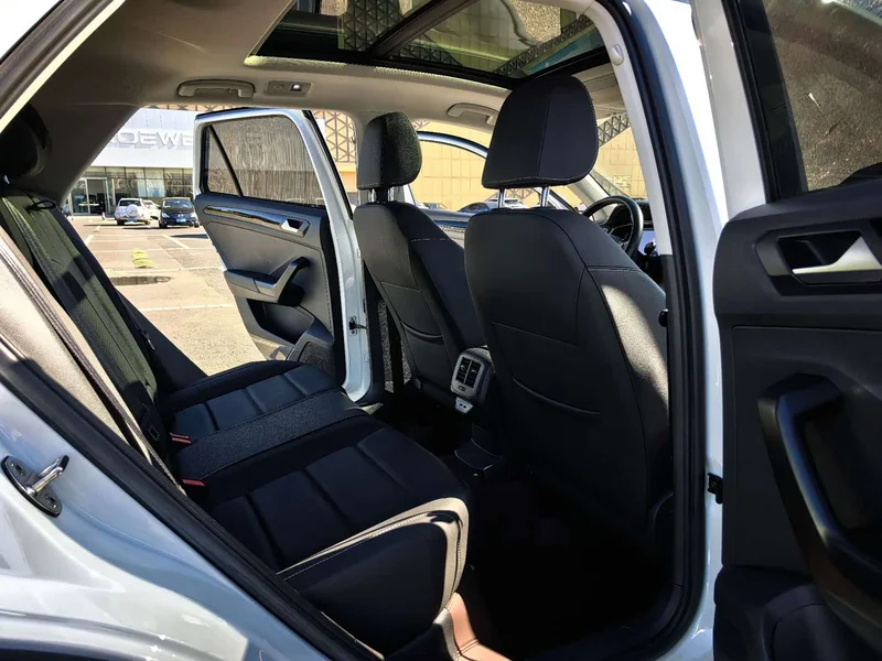 Volkswagen T-ROC Tange — фото 10