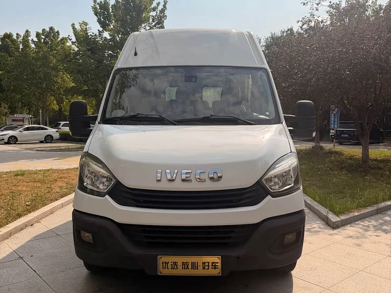 Iveco Eurocargo — фото 1