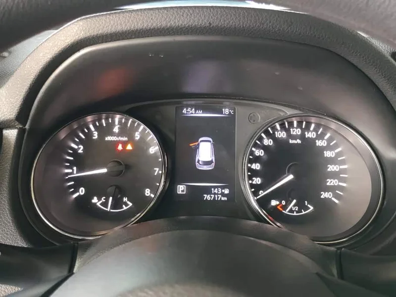 Nissan X-Trail — фото 14