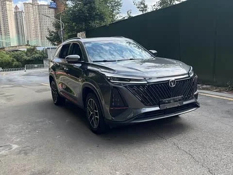 Changan CS75PLUS — фото 3