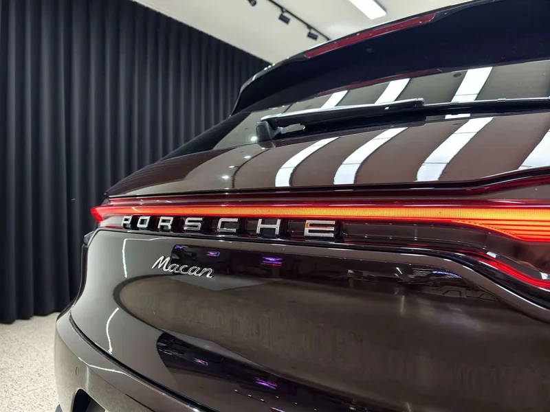 Porsche Macan — фото 37