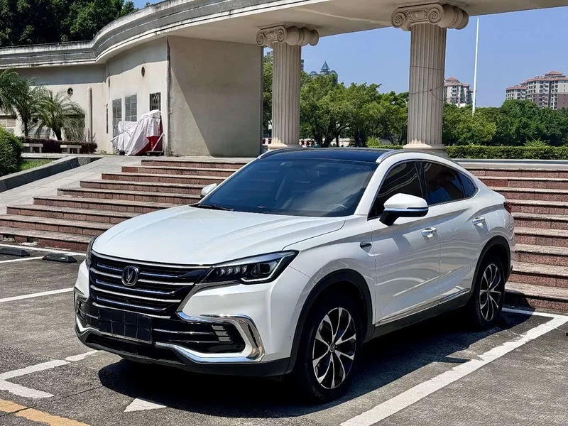 Changan CS85 COUPE — фото 1