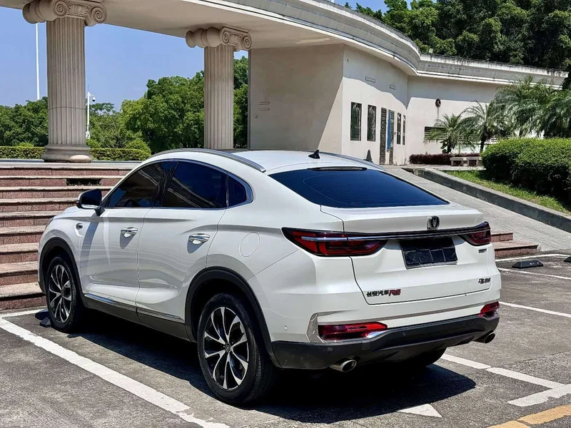 Changan CS85 COUPE — фото 13