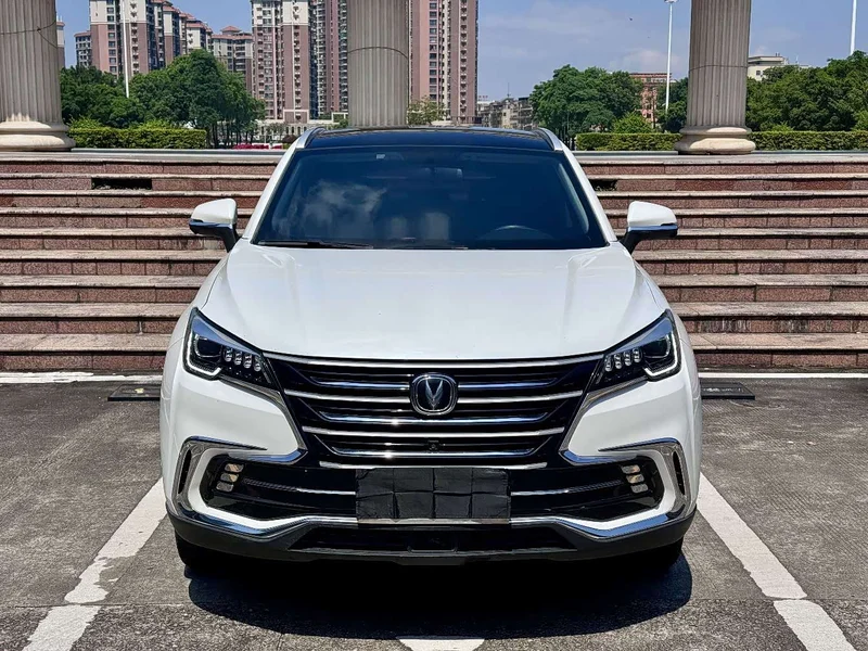 Changan CS85 COUPE — фото 2