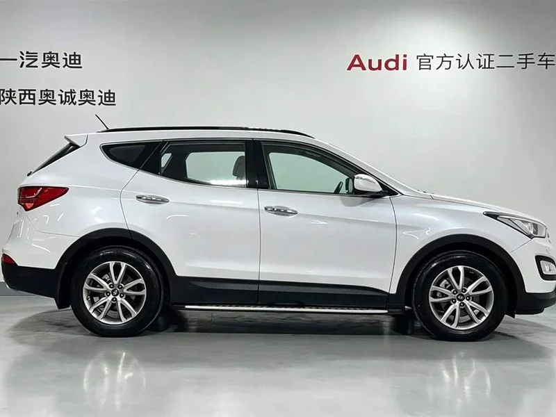 Hyundai Santa Fe — фото 3