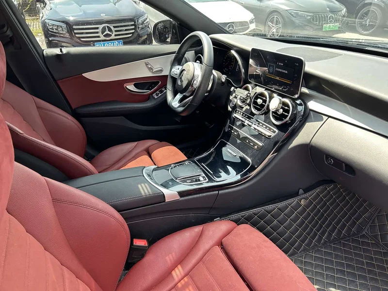 Mercedes-Benz C-Class — фото 14