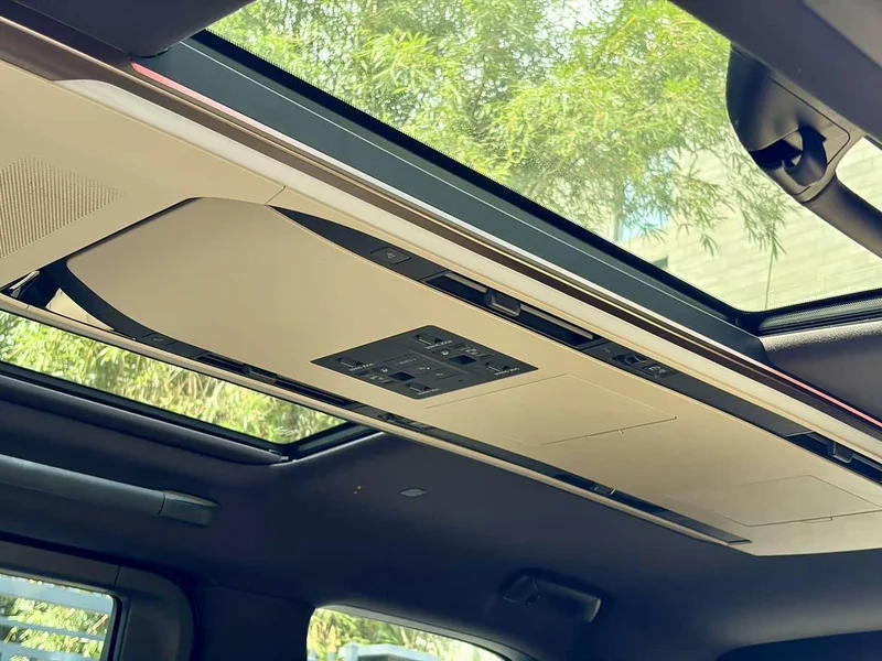 Toyota Alphard — фото 18