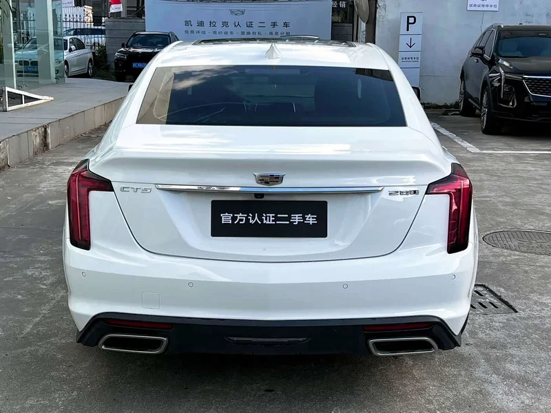 Cadillac CT5 — фото 4