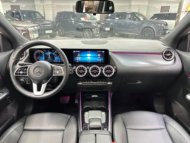 Mercedes-Benz GLA — фото 11