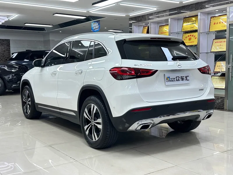 Mercedes-Benz GLA — фото 4