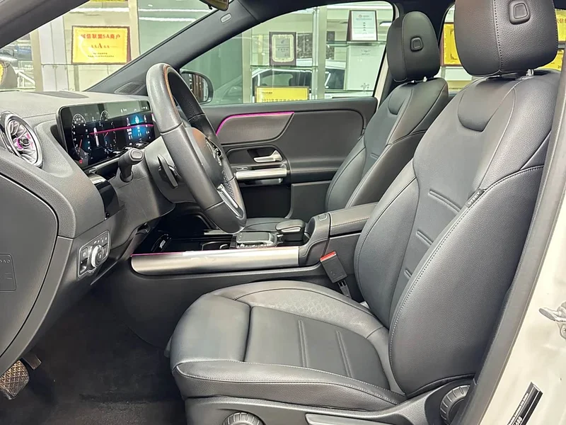 Mercedes-Benz GLA — фото 6