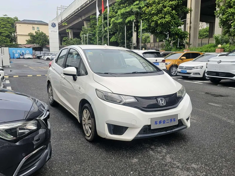 Honda Fit — фото 3