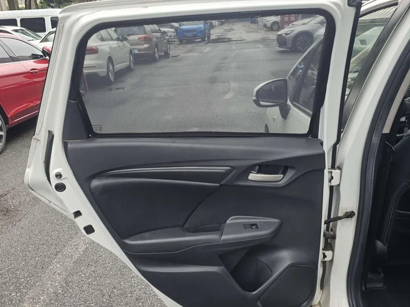 Honda Fit — фото 9