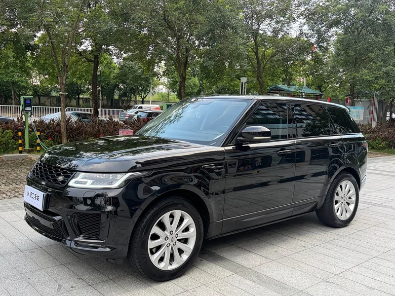 Land Rover Range Rover — фото 1