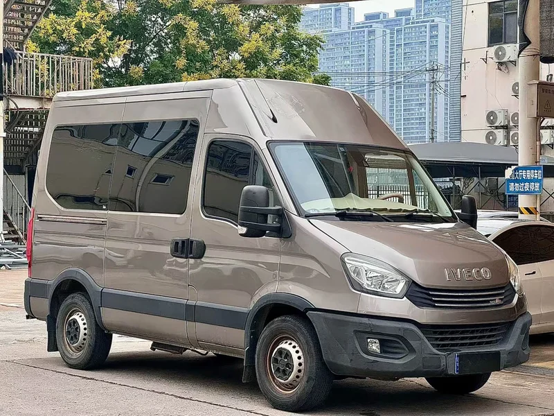 Iveco Eurocargo — фото 3