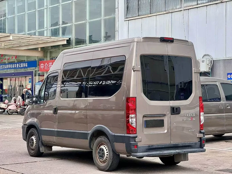 Iveco Eurocargo — фото 7