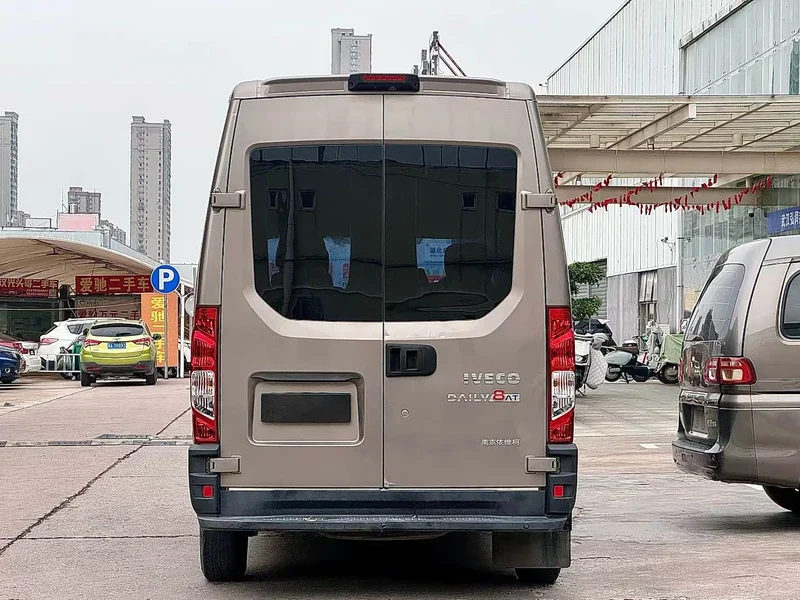 Iveco Eurocargo — фото 8