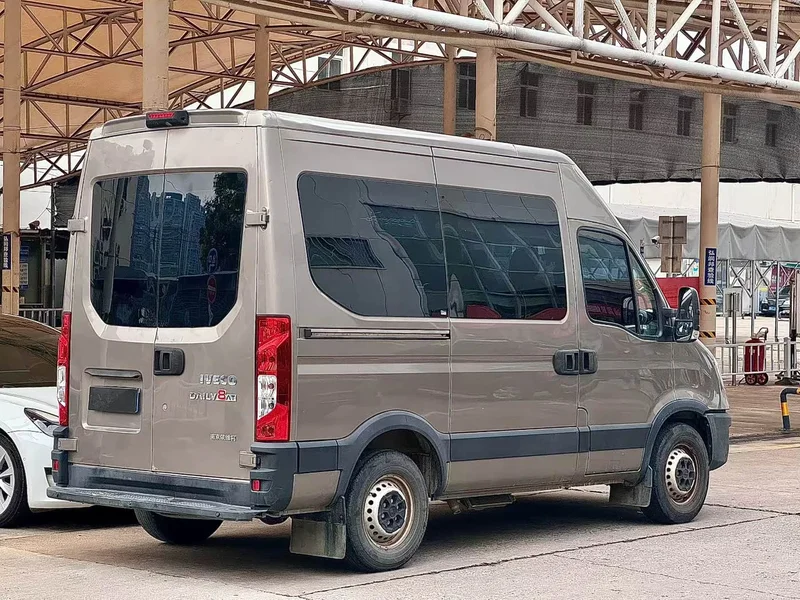 Iveco Eurocargo — фото 9