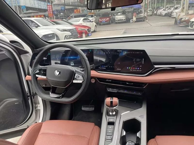 Changan X5 PLUS — фото 15
