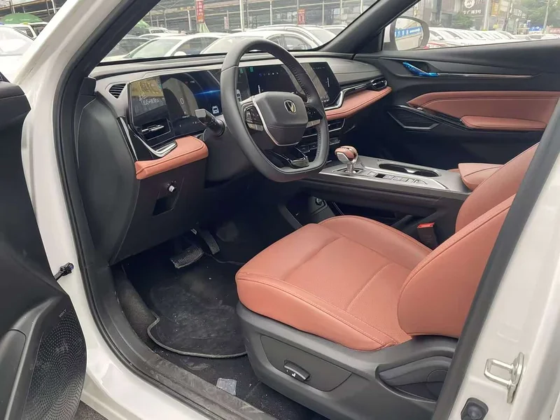 Changan X5 PLUS — фото 8