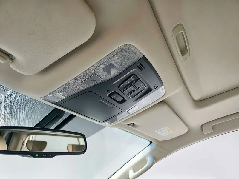 Toyota Alphard — фото 18