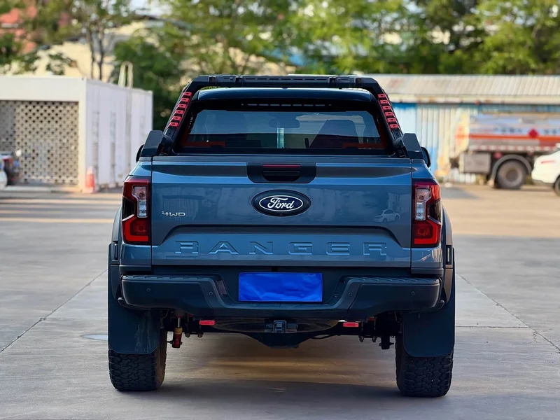 Ford Ranger Raptor — фото 6