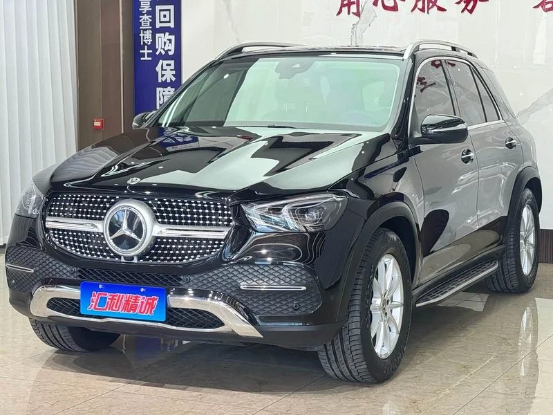 Mercedes-Benz GLE — фото 1