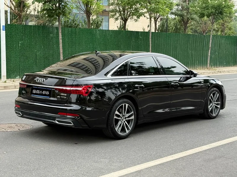 Audi A6L — фото 4