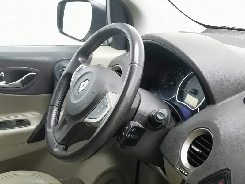 Renault Koleos (Imported) — фото 22