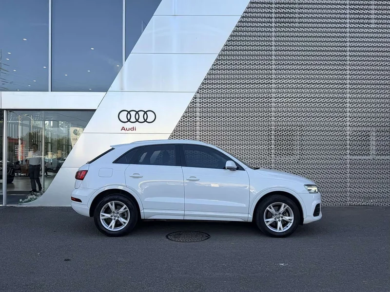 Audi Q3 — фото 3