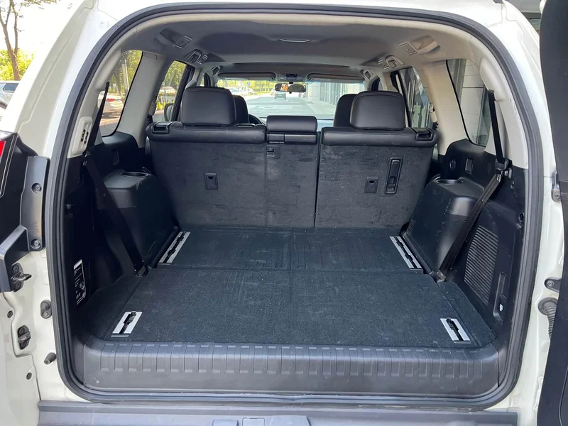 Toyota Prado — фото 11