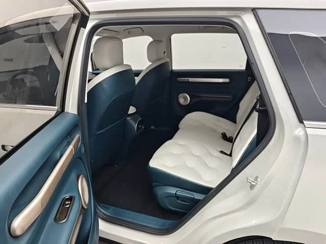 Baojun Yunduo — фото 11