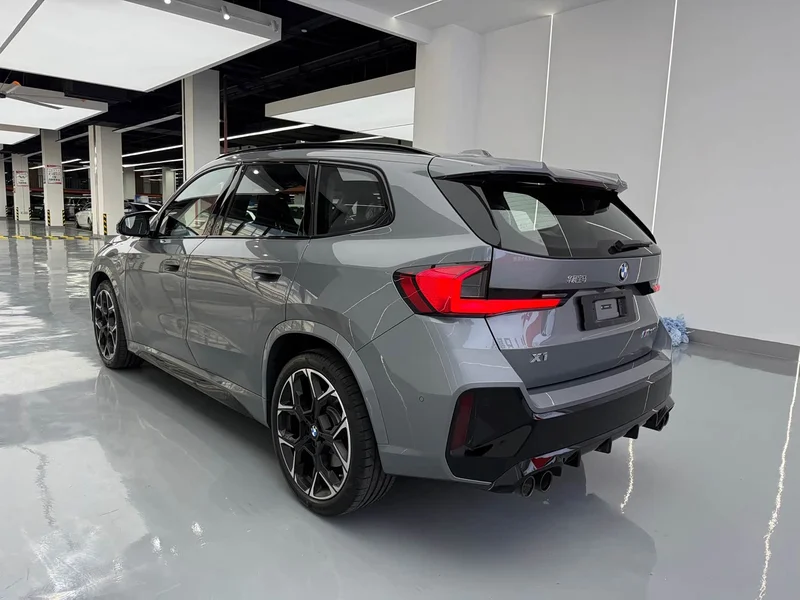 BMW X1 M35Li — фото 17