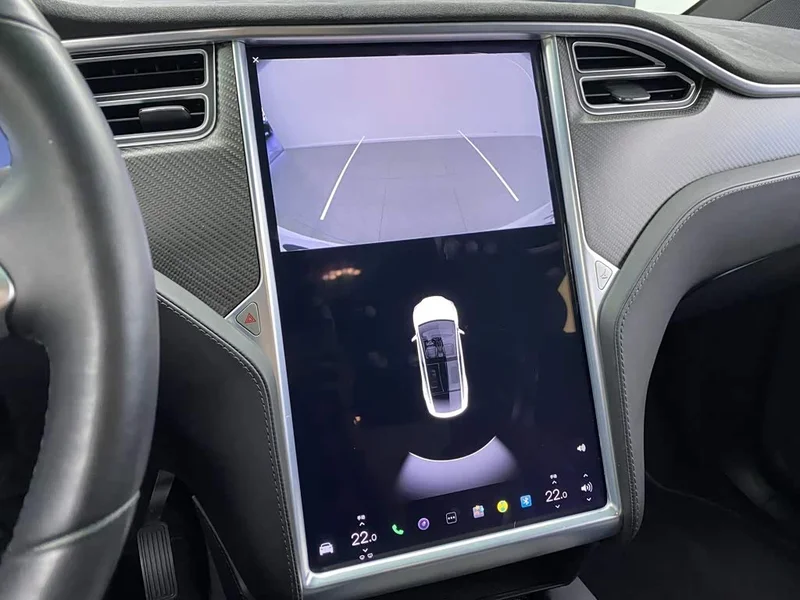Tesla Model X — фото 23