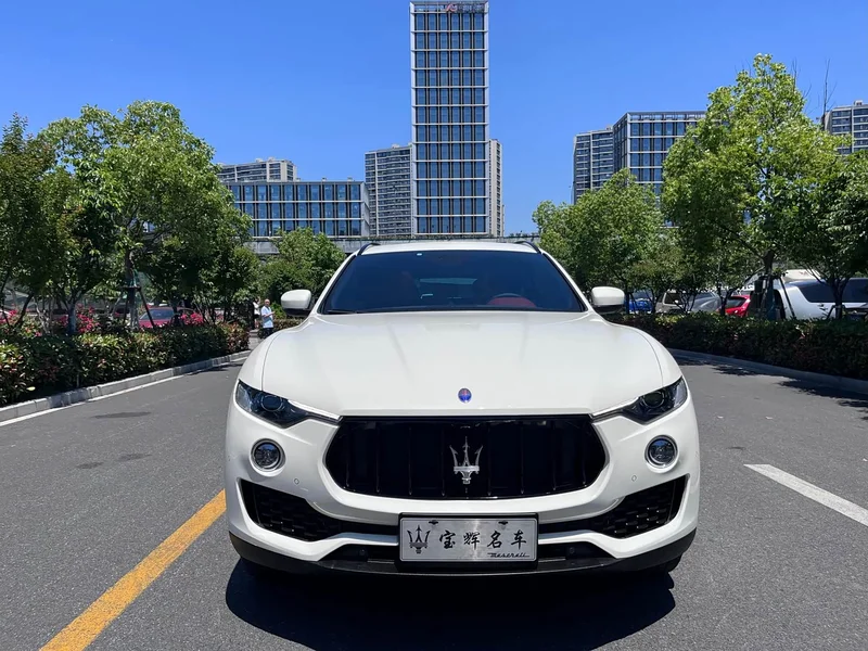 Maserati Levante — фото 9