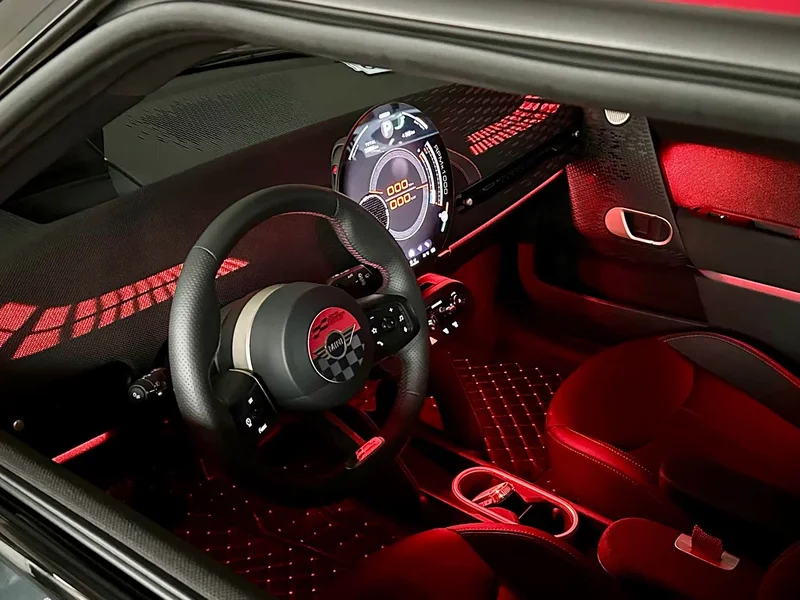 MINI Electric JCW — фото 26