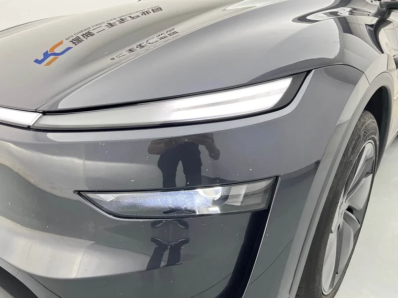 Tesla Model Y — фото 25
