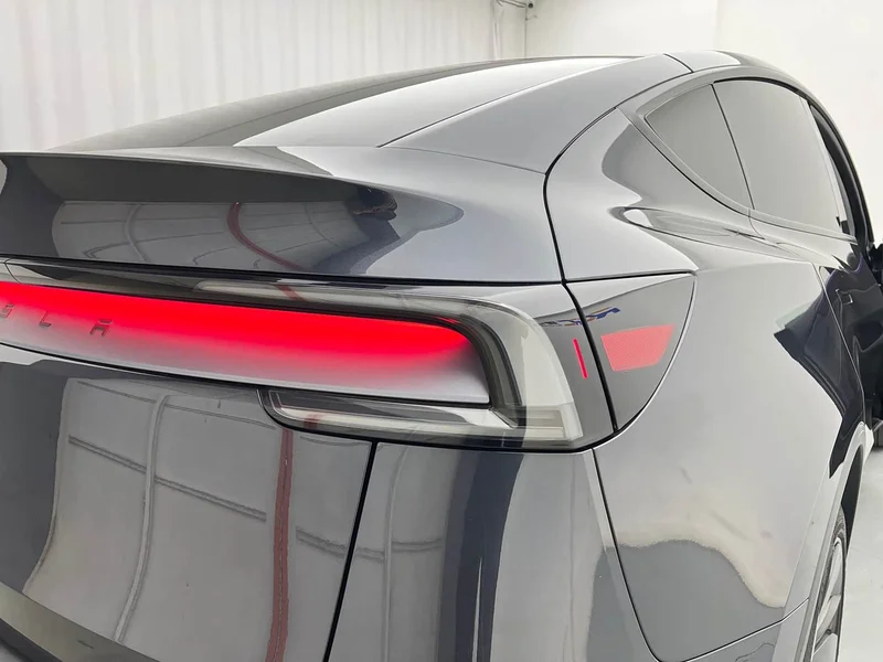 Tesla Model Y — фото 26
