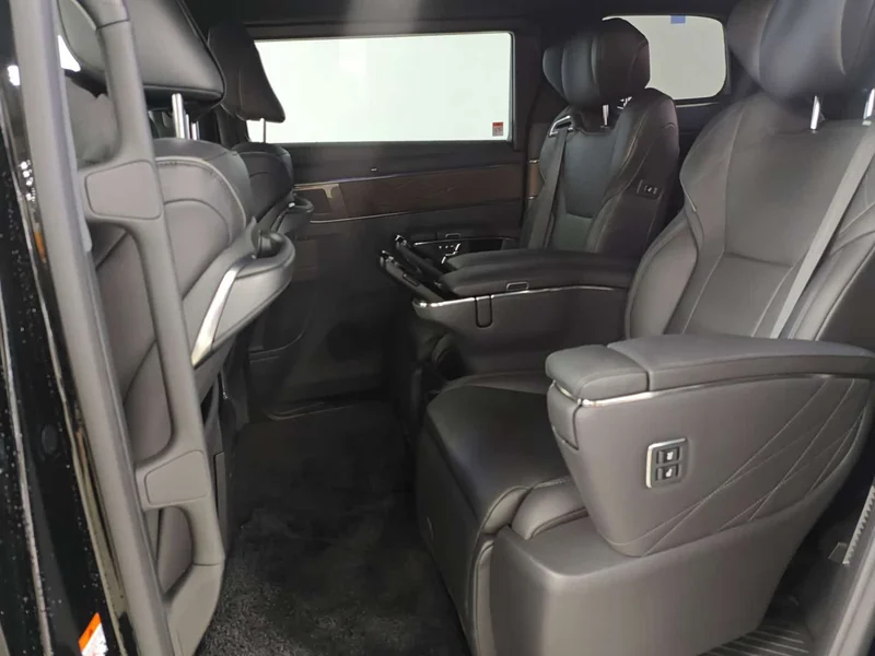 Toyota Vellfire — фото 6