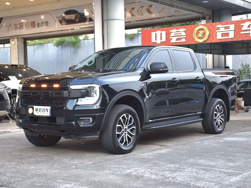Ford Ranger Raptor — фото 1