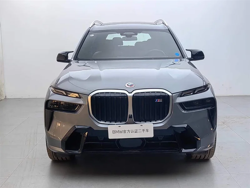 BMW X7 M60i — фото 2