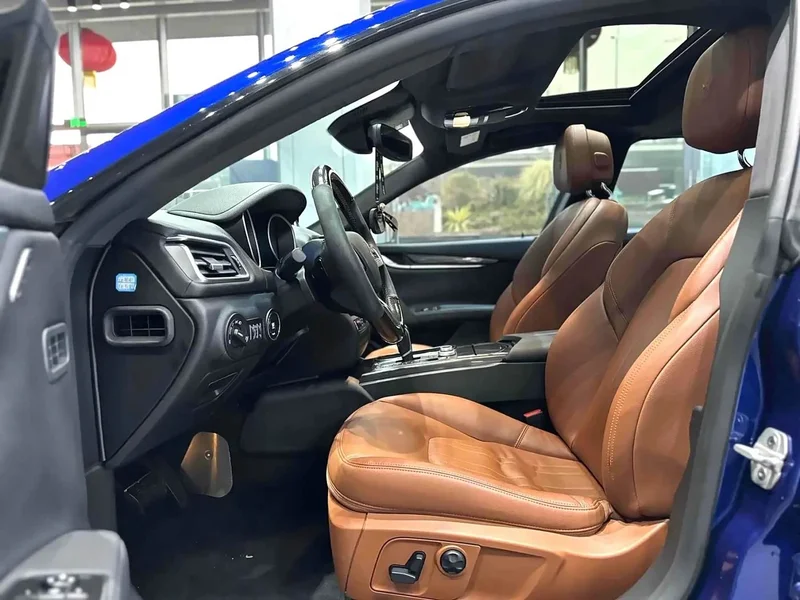 Maserati Ghibli — фото 4