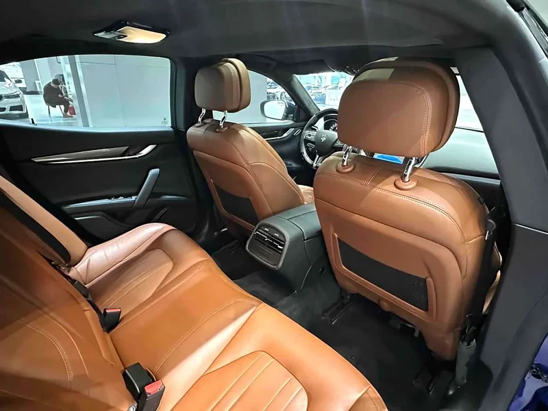 Maserati Ghibli — фото 8