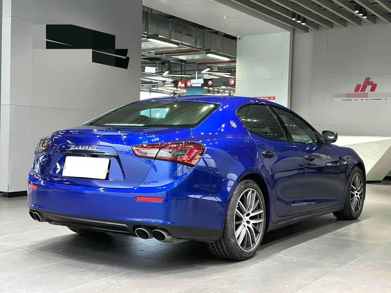 Maserati Ghibli — фото 9