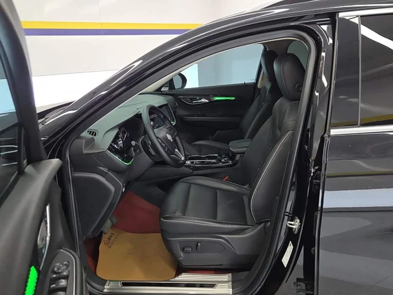 Buick Envision Plus — фото 9
