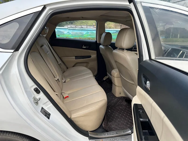 Changan Eado — фото 17