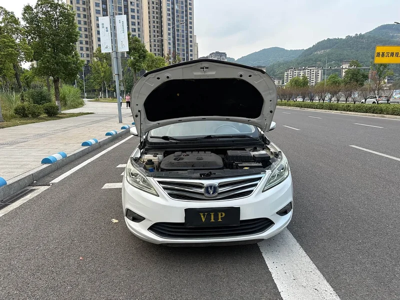 Changan Eado — фото 20