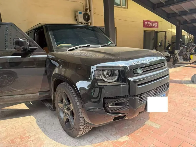 Land Rover Defender — фото 2