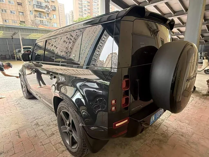 Land Rover Defender — фото 3
