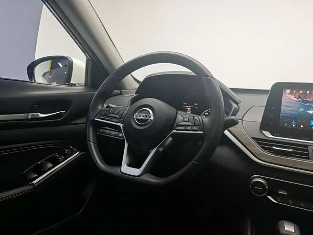 Nissan Teana — фото 17